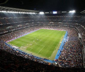 开云APP-范戴克爆发，AC米兰强势晋级毕巴鄂，当钢铁防线成为最锋利的矛