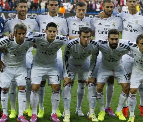 开云体育中国-街道为幕，闪电为刃，F1迈阿密站与美牙足球对决的双重速度美学